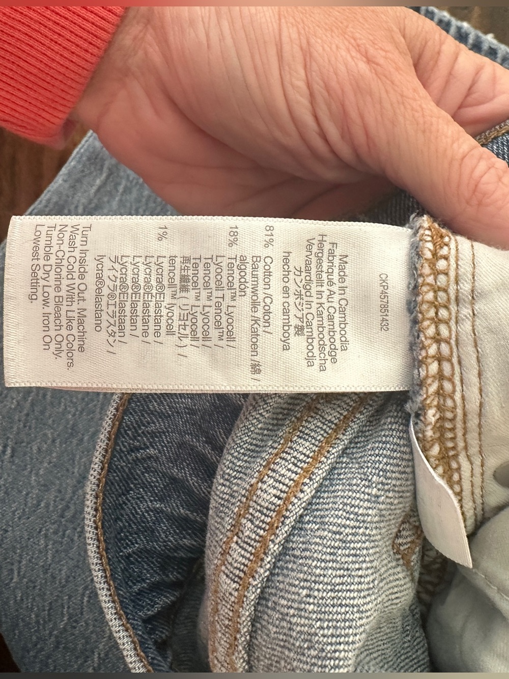 Madewell | The Perfect Vintage Jean | Belburry Wash | Size 28 - Picture 8 of 9